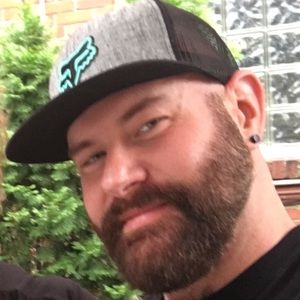 Meet your Posher, Chrischristopher